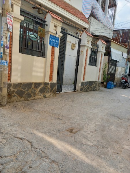 Cho thuê nhà nguyên căn 6 x 12 sử dụng 90 mét vuông sau Lotte Mart quận 7 7