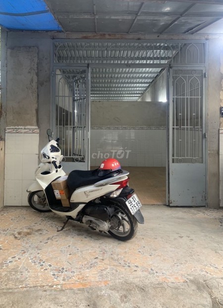Có nhà hẻm 220 Võ Văn Hát, Quận 9 cần cho thuê nhà rộng 60m2, giá rẻ 3 triệu/tháng