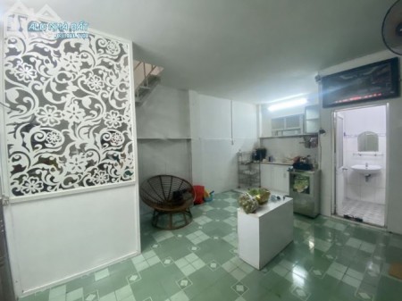 Chính chủ cho thuê nhà 1 trệt + 1 lầu đúc, (nhà một sẹc) gần mặt tiền đường Quốc lộ 13 cũ, Hiệp Bình Phước, TP.Thủ Đức