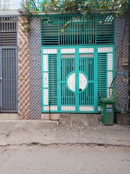 Trống nhà 1 trệt, 3 lầu đúc cần cho thuê giá 11 triệu/tháng, dtsd 64m2, hẻm 931 Hương Lộ 2, Bình Tân