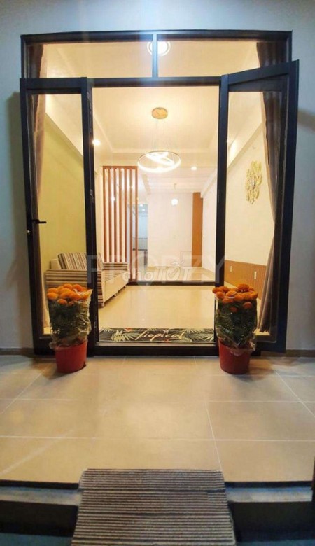 Nhà hẻm 56 Lạc Long Quận, Quận 11 cần cho thuê nhanh giá 12 triệu/tháng, 2 tầng, dt 38m2