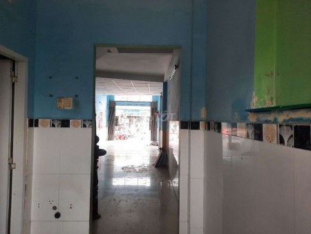 Mặt tiền 307 Chiến Lược, Quận Bình Tân, dtsd 80m2, 3 tầng đúc, sân thượng, giá 14 triệu/tháng