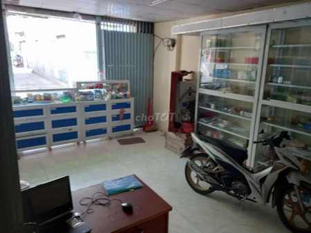 Trống nhà hẻm 14/24 Phạm Hùng, Quận 8 cần cho thuê nhà rộng 72m2, giá 10 triệu/tháng