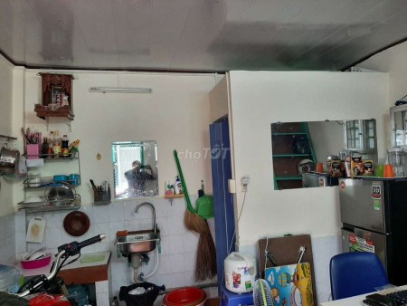 Hẻm 20/16 Nguyễn Thiện Thuật, Quận Bình Thạnh, giá 4.7 triệu/tháng, dt 14m2, hướng tốt