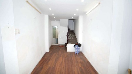 Nhà 2 mặt tiền hẻm Lý Thường Kiệt, Tân Bình cần cho thuê nhà rộng 21m2, giá 8.5 triệu/tháng