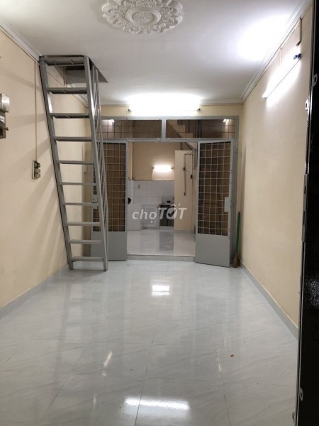 Nguyên căn còn mới 2 tầng, dtsd 33m2, kiến trúc đẹp, giá 11 triệu/tháng, hẻm Trần Văn Đang, Quận 3