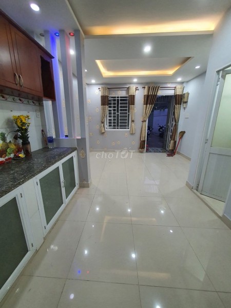 Chủ cần cho thuê nhà 1 trệt, 1 lầu đúc, dtsd 56m2, giá 8 triệu/tháng, hẻm Chu Văn An, Quận Bình Thạnh