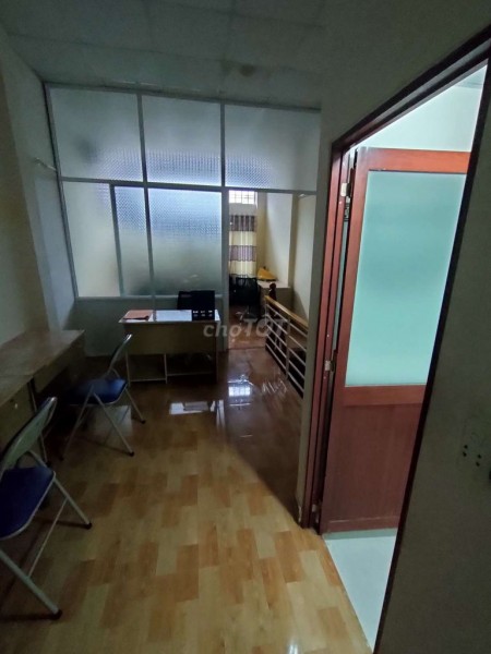 Cho thuê nhà rộng 40m2, 1 trệt, 1 lầu đúc kiên cố, giá 8 triệu/tháng, hẻm Nguyễn Văn Lượng, Gò Vấp