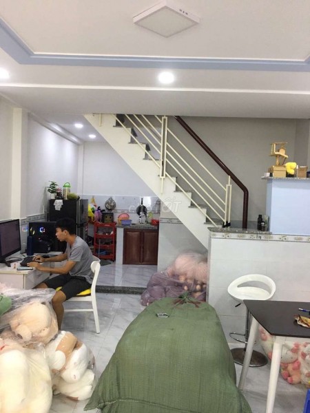 Nguyên căn chính chủ rộng 40m2, 2 tầng đúc, giá 6.5 triệu/tháng, đường Phạm Văn Chiêu, Gò Vấp