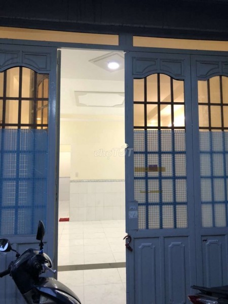 Hiệp Thành 13, khu dân cư Quận 12 cần cho thuê nhà 48m2, 2 tầng, giá 4.5 triệu/tháng