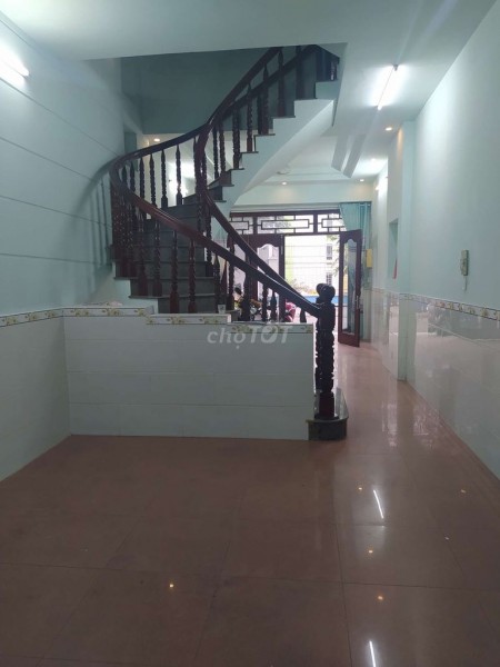 Nguyên căn đường 55A, Quận Bình Tân cần cho thuê giá 12 triệu/tháng, dtsd 80m2 (4.5mx16m)