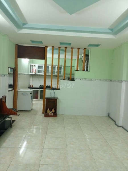 Mình cần cho thuê nhà rộng 40m2 (4x10m), 2 tầng, giá 6 triệu/tháng, hẻm Phan Anh, Quận Tân Phú