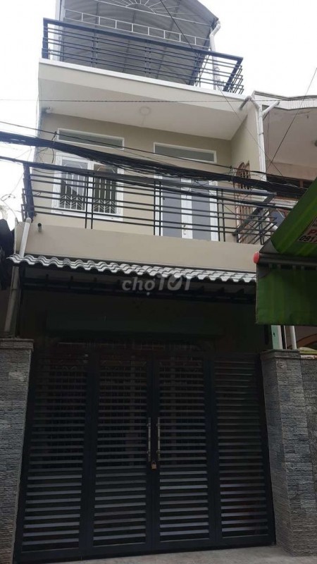 Mặt tiền 33A Lê Văn Việt, Quận 9, giá 52m2, 3 tầng, giá 10 triệu/tháng, còn mới