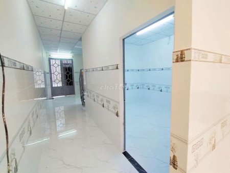 Có nhà hẻm Phạm Hùng, Quận 8 cho thuê nhanh giá 7.5 triệu/tháng, dt 68m2, 2 tầng đúc