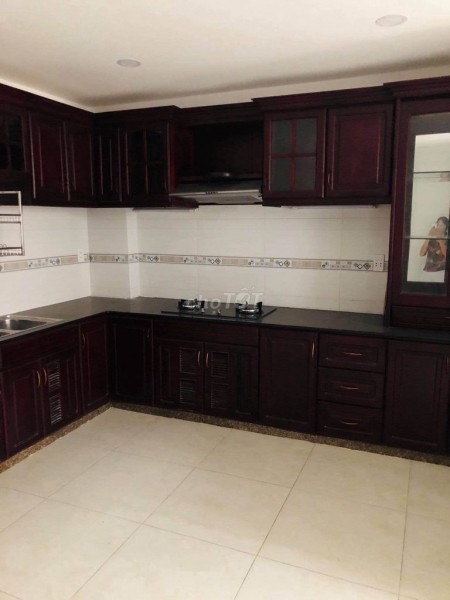 Nhà 4 phòng ngủ hẻm Đồng Xoài, Tân Bình cần cho thuê nhanh, dtsd 48m2, giá 20 triệu/tháng