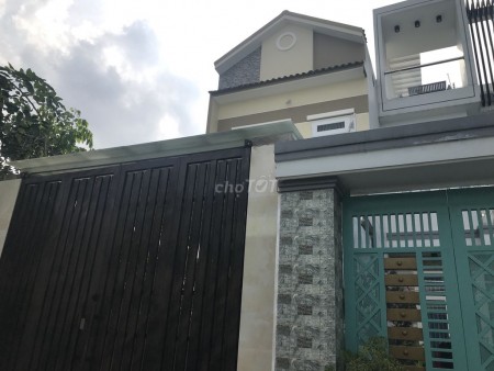 Có nhà nguyên căn 100m2, 2 tầng, hẻm 75/5 đường số 18, Thủ Đức, giá 8 triệu/tháng