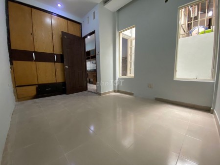 Khu dân cư an ninh Bình Tân, cho thuê nhà 56m2, giá 7 triệu/tháng, 2 pn, lh 0988858686
