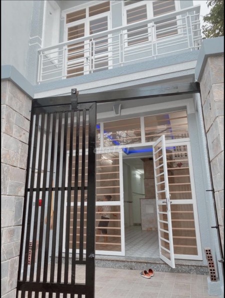 Nguyên căn rộng 104m2, 2 tầng, hẻm Huỳnh Tấn Phát, Quận 7 cần cho thuê giá 7 triệu/tháng