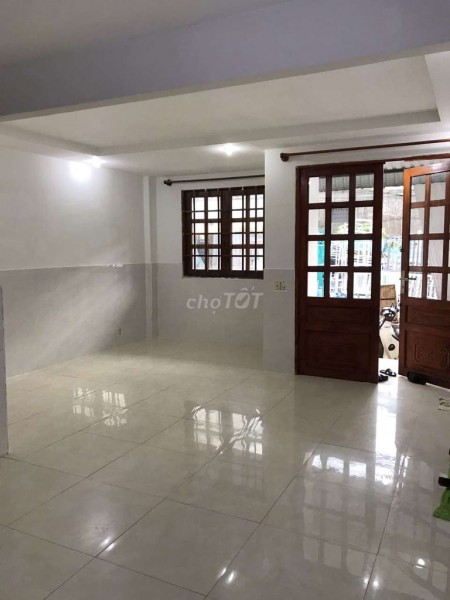 Hẻm 45A/20 đường 160 Quận 9 cần cho thuê nhanh, giá 6 triệu/tháng, dtsd 45m2