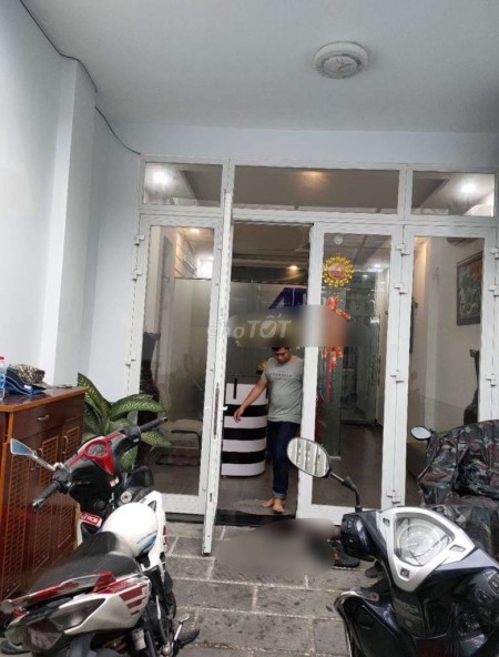 Nguyên căn đường số 77, Quận 7 cần cho thuê nhanh rộng 100m2, 3 lầu, giá 13 triệu/tháng