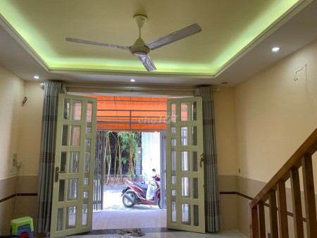 Có nhà hẻm 1544/14 Lê Văn Lương, Nhà Bè còn mới, giá 5 triệu/tháng, dtsd 50m2