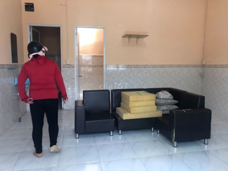 Đường Nam Hoà, Quận 9 cần cho thuê nhà rộng 40m2, kiến trúc đẹp, giá 4 triệu/tháng