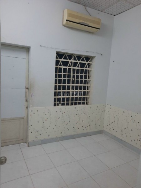 Nguyên căn đúc kiên cố 1 trệt, 1 lầu đường 9, Quận Gò Vấp, dtsd 24m2, giá cho thuê 7 triệu/tháng