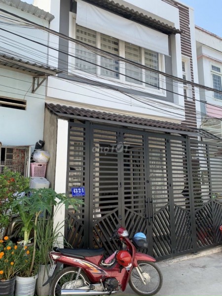 Chính chủ cho chưa sử dụng nhà rộng 54m2, 2 tầng, cho thuê 7 triệu/tháng, đường 102, Quận 9