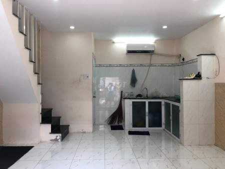 Mình có nhà cần cho thuê giá 7 triệu/tháng, dtsd 23m2, đường Nguyễn Lâm, Phú Nhuận