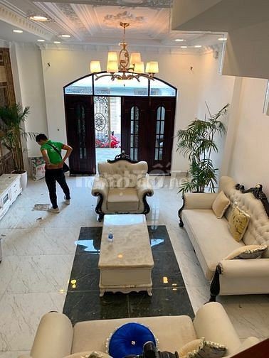 Nguyên căn chính chủ cần cho thuê giá 12 triệu/tháng, dtsd 90m2, 4 pn, đc 1092 Huỳnh Tân Phát