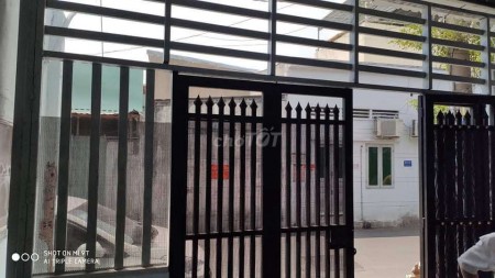 Nhà rộng 5m chính chủ cho thuê nhà Quận Gò Vấp, giá 11 triệu/tháng, lh 0937300289