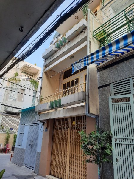 Phạm Văn Chí, Quân 6 cần cho thuê nhà rộng 40m2, 3 tầng đúc, giá 8 triệu/tháng