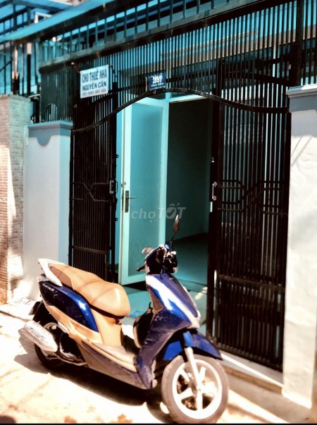 Nguyên căn cần cho thuê 3 tầng, sân thượng, dt 40m2, đường Vĩnh Viễn, Quận 10, giá 13 triệu