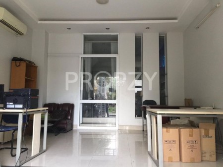 Khu dân cư Hồng Long có nhà cần cho thuê giá 14 triệu/tháng, dt 100m2, lh 0901886056