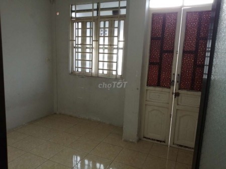 Chính chủ cần cho thuê huyện Hóc Môn, dt 28m2, 2 tầng, giá 3.5 triệu/tháng, lh 0974436349
