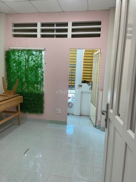 Đường số 4 Cư Xá Đô Thành, Quận 3, dtsd 30m2, giá 13 triệu/tháng, cho thuê nhanh chính chủ