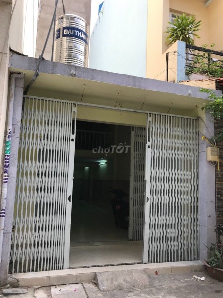 Hẻm thông 687 Lạc Long Quân, Tân Bình cần cho thuê giá 7 triệu/tháng, dtsd 43m2