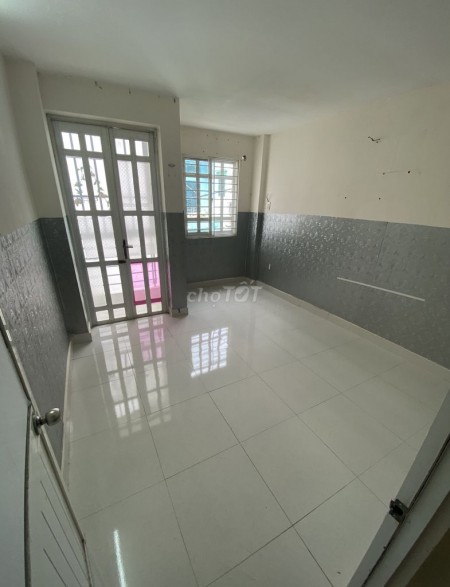 Mình cho thuê nhà nguyên căn 60m2, 2 tầng đúc, hẻm Lê Văn Thọ, Gò Vấp, giá 6.5 triệu/tháng
