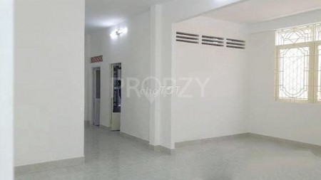 1 trệt, 1 lầu đúc kiên có, dt 189m2, cần cho thuê nhà giá 13 triệu/tháng, hẻm