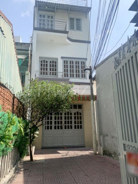 Trống nhà 80m2, hẻm Nhiêu Tứ, Phú Nhuận, chủ cần cho thuê nhanh giá 15 triệu/tháng, lhcc