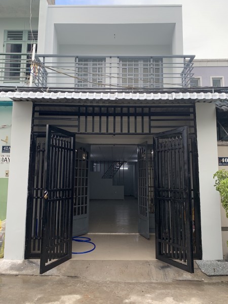 Nhà mới xây 1 trệt 1 gác suốt rộng 4x19, 5 đường số 6, Bình Hưng Hoà, Bình Tân