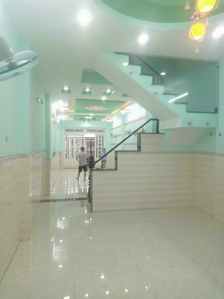 Cho thuê nguyên căn mới xây DT siêu rộng đường Phạm Văn Chiêu P9 Gò Vấp