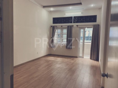 Nguyên căn Cách Mạng Tháng Tám, Quận Tân Bình rộng 150m2, cho thuê giá 15 triệu/tháng