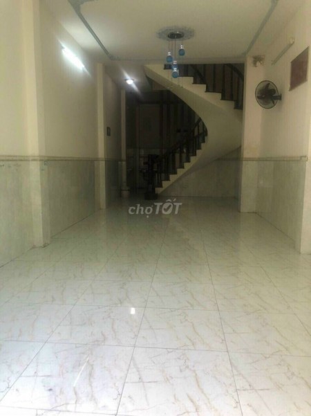 Hẻm xe tải gần chợ Tân Hương, Tân Phú, dt 64m2 giá