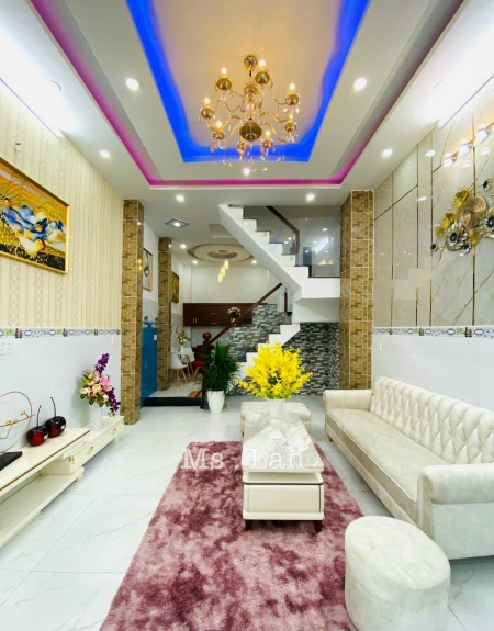 Cho thuê nhà đẹp 4pn full nội thất Phạm Văn Chiêu chỉ 11tr