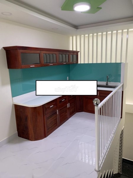 Mặt tiền Võ Trứ, Quận 8 1 trệt, 1 lầu cần cho thuê nhà 180m2, giá 30 triệu/tháng, 4 pn