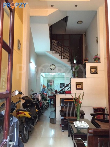 Nguyễn Tiểu La, Quận 10 cần cho thuê nhà 3 tầng đúc bê tông, dt 171m2, giá 25 triệu/tháng