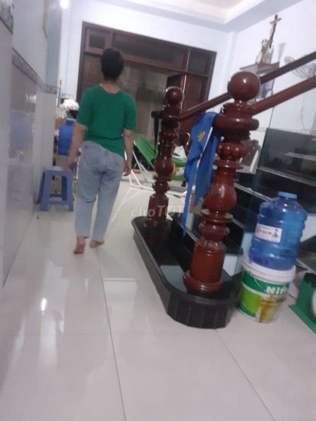 Đúc 1 trệt 1 lầu chưa sử dụng nên cần cho thuê rộng 60m2, giá 8 triệu, hẻm 31/1G Phan Văn Hớn