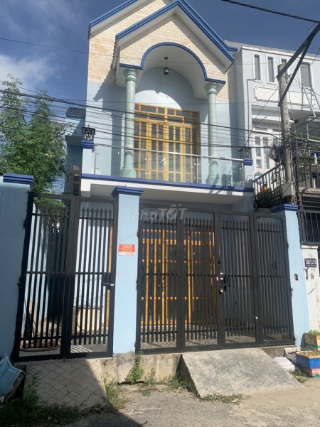 Hẻm 1 xẹt an ninh chủ cần cho thuê huyện Hóc Môn, dt 120m2, giá 6.5 triệu/tháng, lh 0988176010