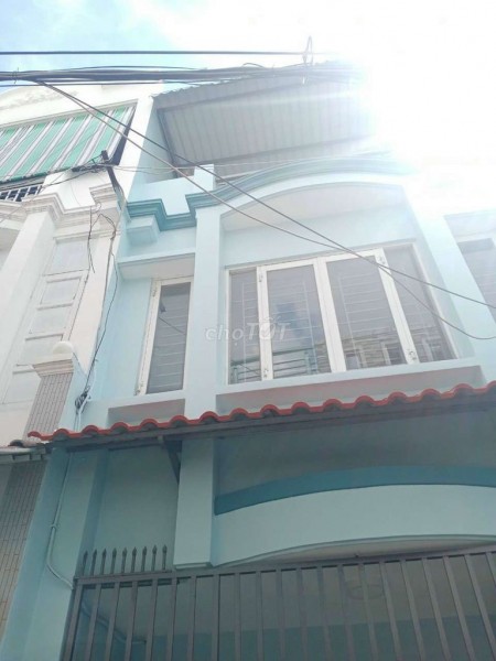 Nguyên căn 3 tầng đúc cần cho thuê giá 6 triệu/tháng, dt 40m2, đường số 2, Gò Vấp